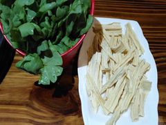 -庄老幺火锅(娄山关路店)