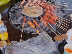 -田园东方蜜桃村的田野营地