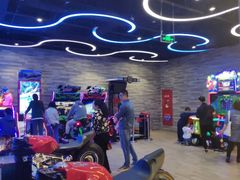 -世代星球·保龄球·镭战真人CS·团建(杨浦店)