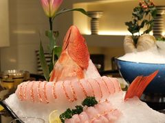-半岛翡丽海鲜自助餐厅(观风亭店)