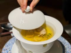 -虹潮荟·餐桌上的美食地理(太阳宫店)