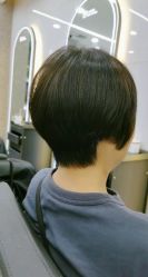 点击看大图 -七分屋LA·烫发·染发·剪发