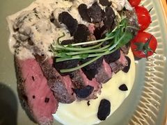 -JINNS锦时 steak&pizza(浸信会礼拜堂旧址店)