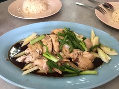 -伍秀泽海南鸡饭茶室