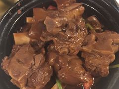 -新大咀港式茶餐厅(宝山万达店)