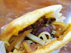 夹张飞牛肉凉粉-刘氏方酥锅盔(古城总店)