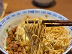 -辣肉面大王(天平路店)