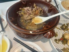 -琬苑鸽庄·川粤融合菜(解放碑总店)