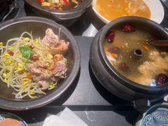 颜气汽锅鸡-云海肴云南菜·蒸汽石锅鱼(青岛万象城店)