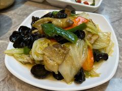 白菜炒木耳-屋里家延边朝鲜族冷面(南园店)