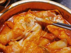 锅炒芝士年糕-富乐满韩国正宗炸鸡韩国料理(虹泉路店)