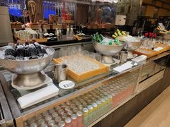 -圣丰索菲特·2 On 988 Café 自助餐厅
