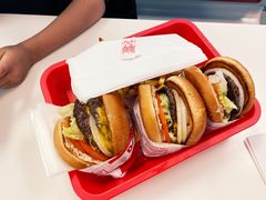 -In-N-Out Burger(LAX)