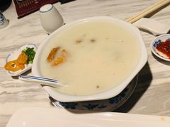 牛肉粥-广州花园酒店荔湾亭·地道点心·粤式饮茶