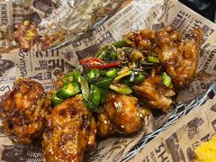 -BHC炸鸡(明洞总店)