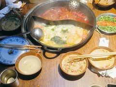 -萍姐火锅·公路夜市(武汉首店)