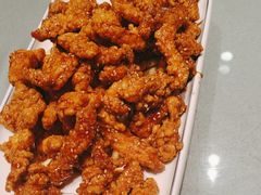 -老码头黑皮肘子锅包肉(赣水路店)