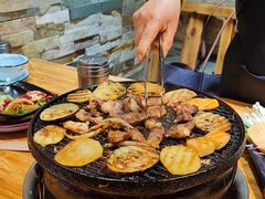 -石记老北京炙子烤肉(松园店)
