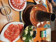 -额尔敦传统涮.冰煮羊火锅(乌兰察布体育场店)
