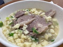 -刘信牛羊肉泡馍小炒(回民街店)