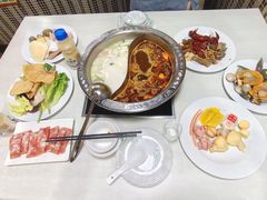 -尚品海鲜肥牛自助火锅(湖明店)