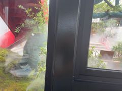 -头上红煨盐鸡·非遗院子餐厅