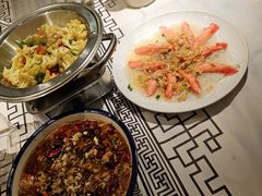 -霄汉牛三鲜湖北砂锅菜(万松园2店)
