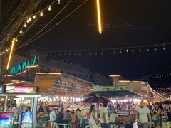 -马林夜市