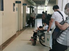 -北京积水潭医院-停车场