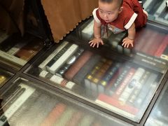 -钟书阁(松江泰晤士小镇店)