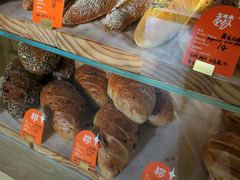 -老梦面包CHEZMOREL(麦子店)