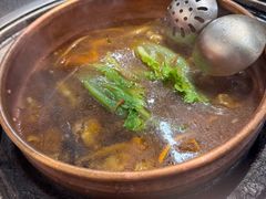 -阿山卓·野生菌火锅·纳西火塘烤肉