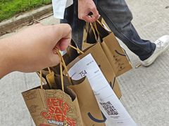 -瑞幸咖啡(北理工珠海学院店)