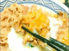 招牌和味牛肉饭-吉野家(上海美罗城店)