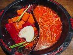 -牛市坎火锅(建设路店)