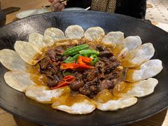 -锅里锅外地锅鸡