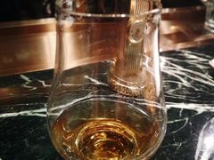 -DM Distiller & Mixologist Whisky Cocktail Bar
