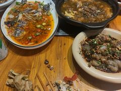 -郑件洋芋饭庄