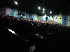 -天幕新彩云国际影城(激光巨幕店)