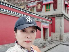 -塔尔寺游客服务中心