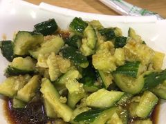 蒜泥黄瓜-金星纸包魚&潮汕鲜牛肉火锅(乳山路店)