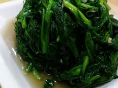 蒜泥茼蒿-黑皮酸菜鱼(绣花巷店)