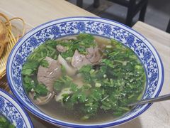 -丰登陕西水盆牛羊肉·泡馍