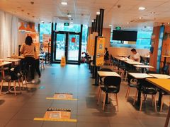 大堂-麦当劳(燕顺路店)