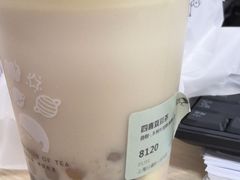 -喜茶(上海打浦桥日月光gelato lab+店)