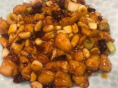 宫保鸡丁-东兴楼饭庄(六里桥店)
