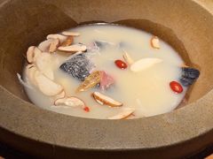 -咕嘟草帽鱼·牛奶一样的鲜鱼汤(包河万达广场创始店)