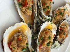 -覃记海鲜美食餐厅