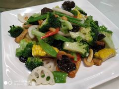 -雅逸居海鲜小厨