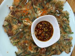 -亲昵春川鸡排(韩国美食街店)